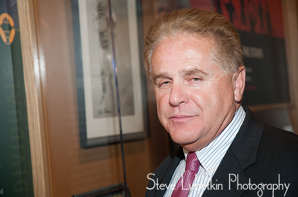DTZ Holds Client Reception and Economic Outlook Event